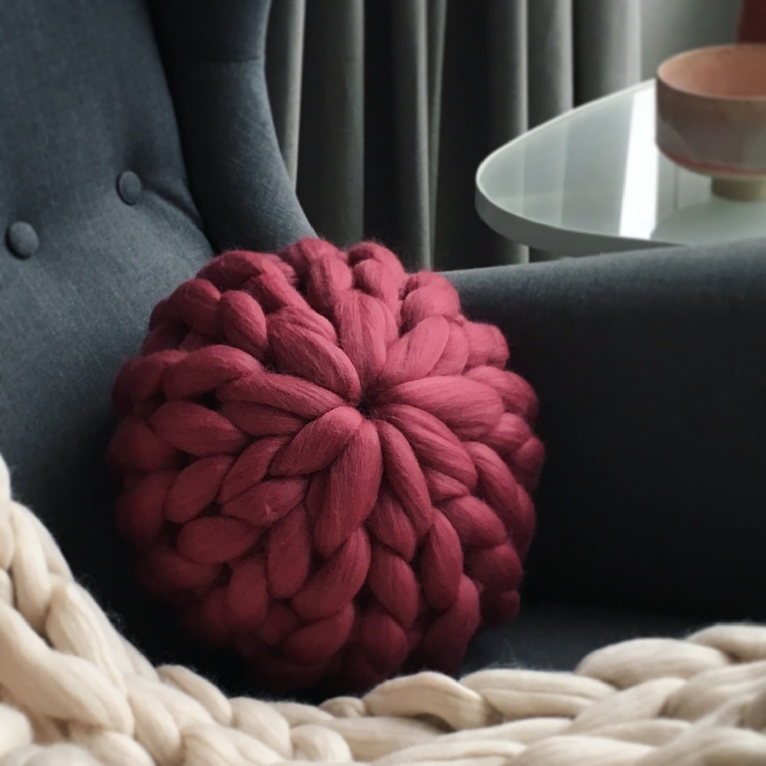 Round knitted cushion best sale