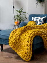 Chunky knit throw in mustard merino