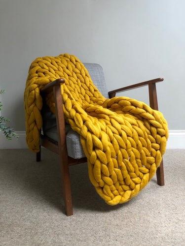 Chunky knit throw in mustard merino