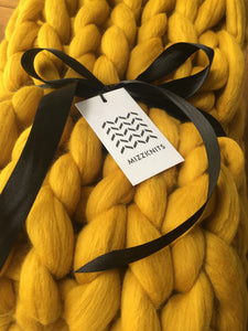 Chunky knit throw in mustard merino